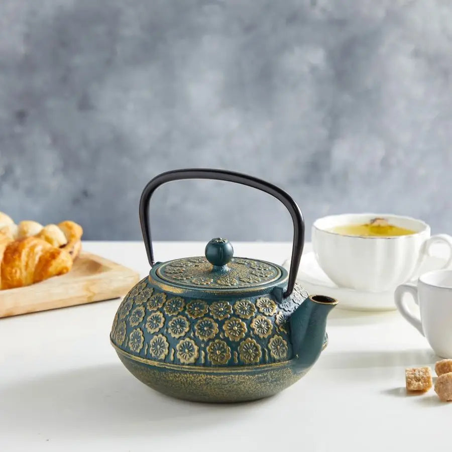 Cast Iron Tea Kettle with Infuser 34 oz, Sage Green Floral Loose Leaf Tea Infuser Pot amp Japanese Cast Iron Teapot